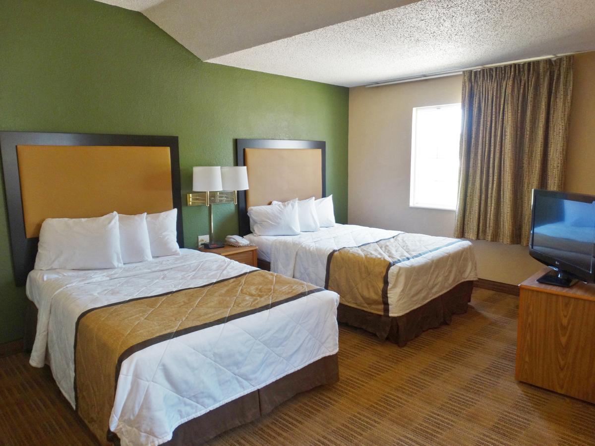 Extended Stay America Select Suites - Providence - Airport Уорик Экстерьер фото
